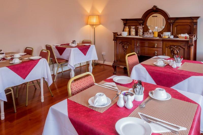 Mulberry Lodge Guest House Балихонъс Екстериор снимка